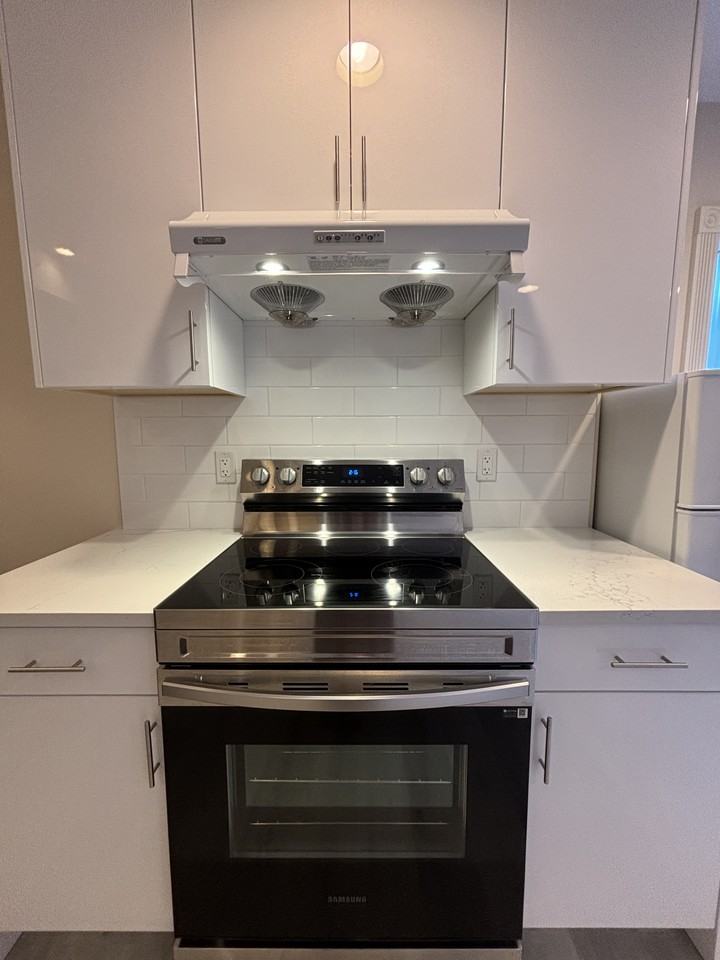 2955 22nd Street - Photo 5 of 9