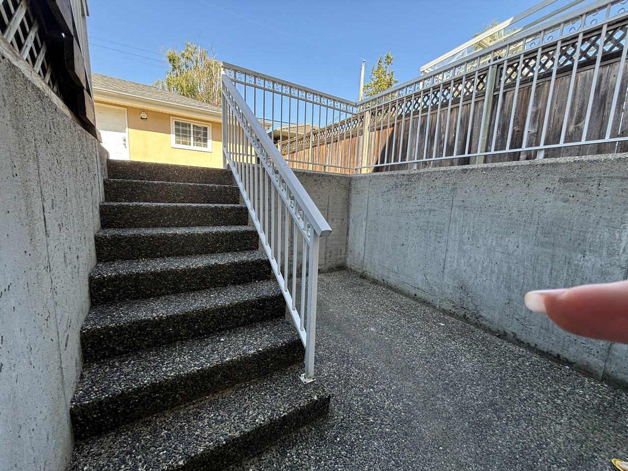 2955 22nd Street - Photo 2 of 9