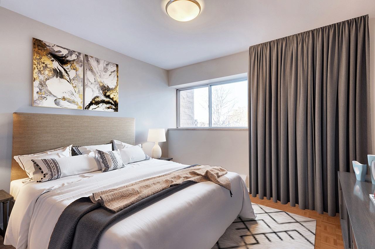 Metropolitan Towers - Photo 2 of 13