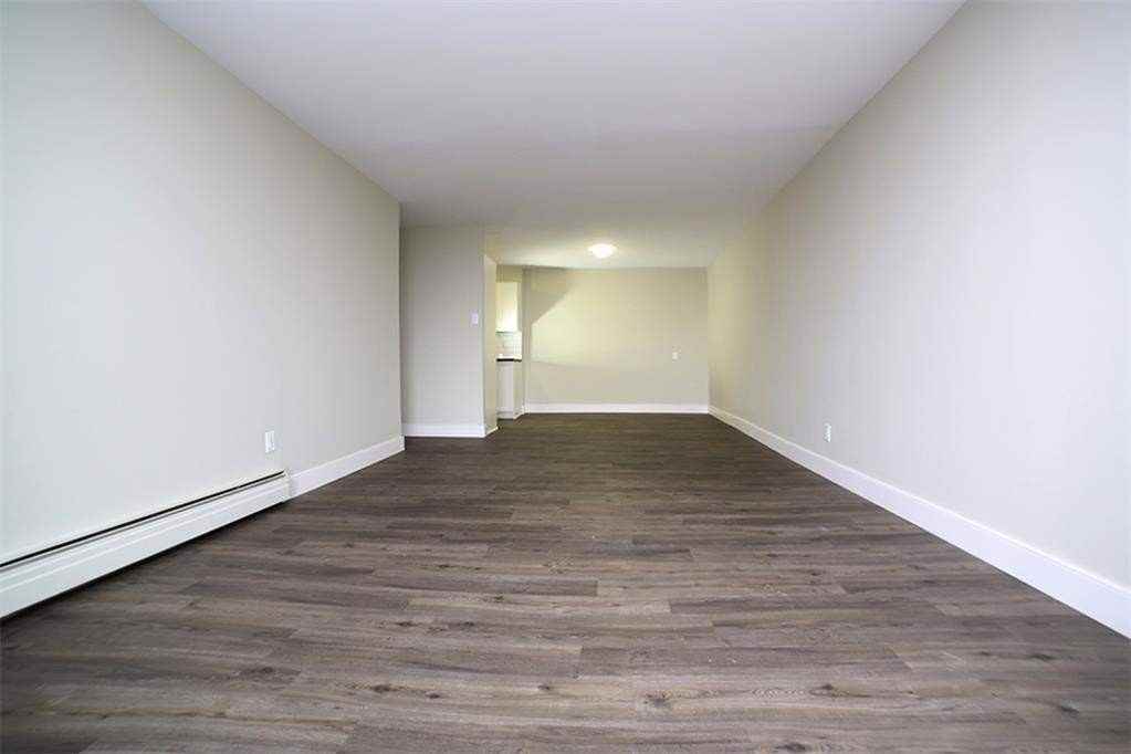 Gemini Towers Apartments - Photo 7 of 15