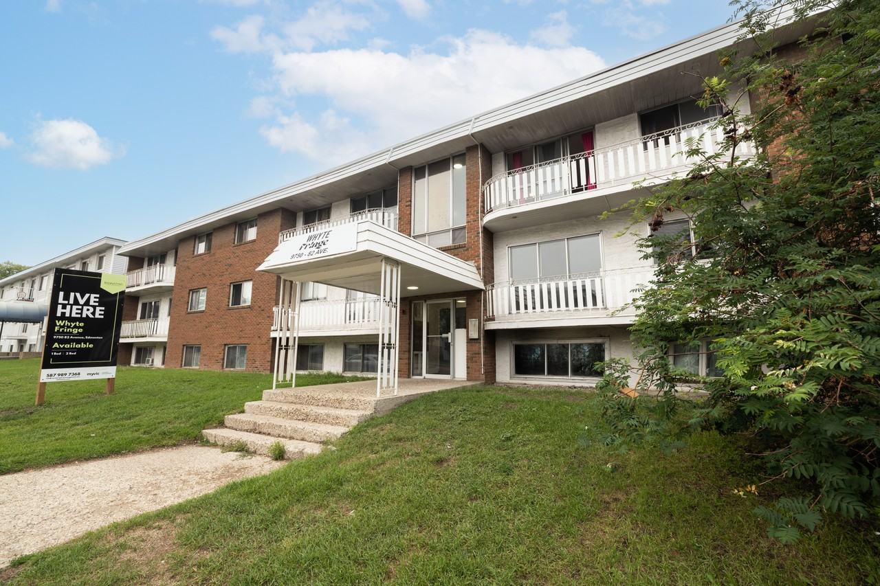 Willow's Edge - Photo 2 of 9