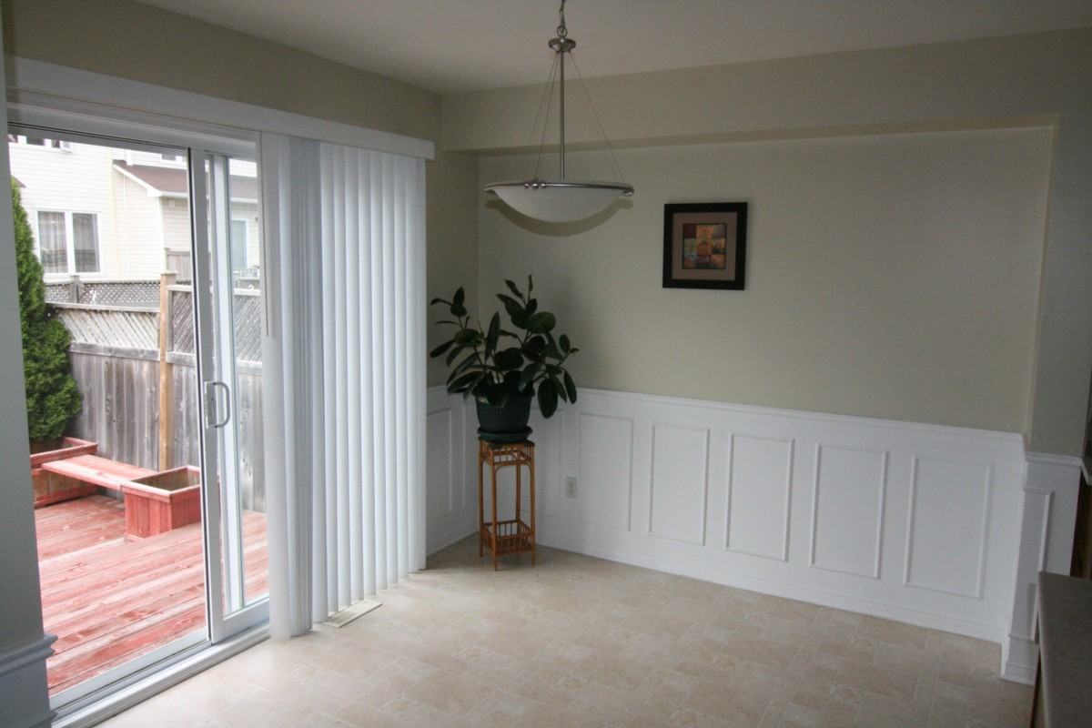 48 Collington St - Photo 7 of 12