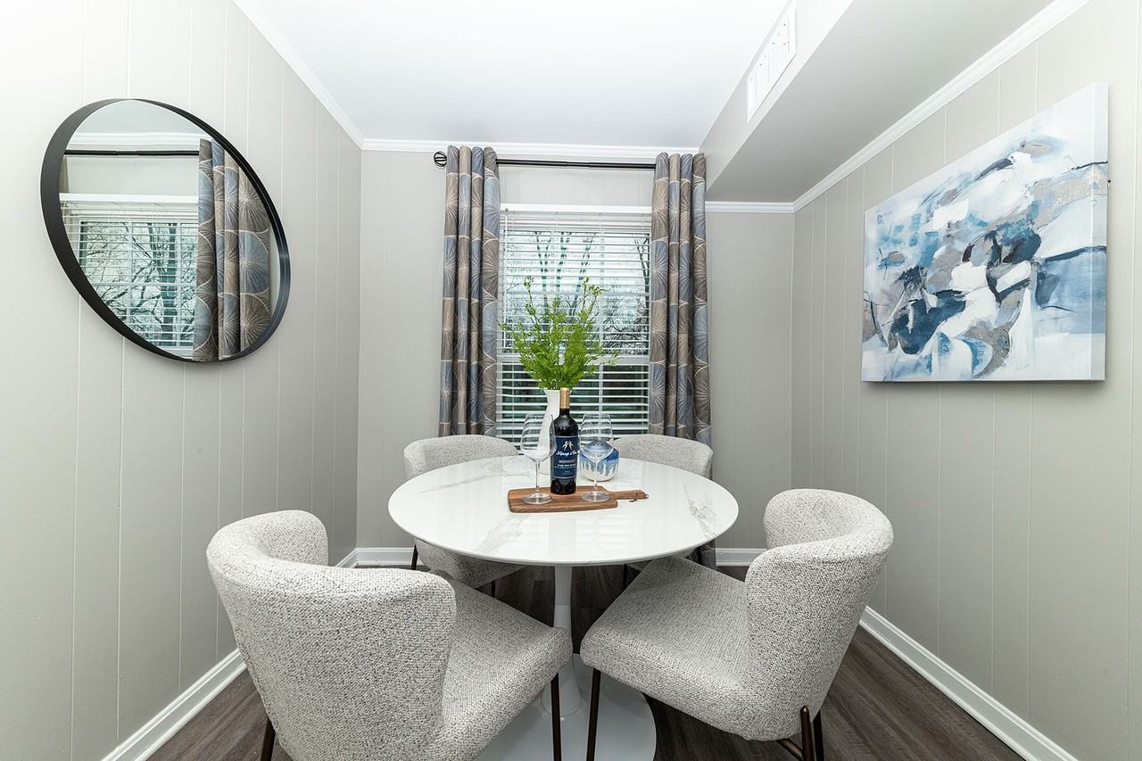 Vetra at St. Matthews - Photo 7 of 49