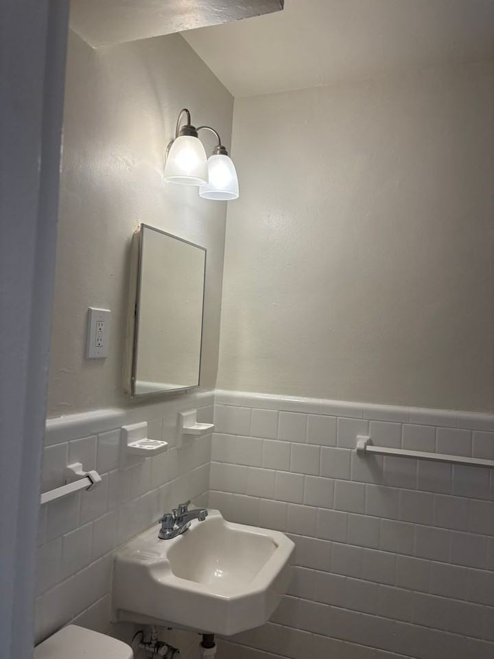 1814-1816 THE ASHTON - Photo 4 of 27