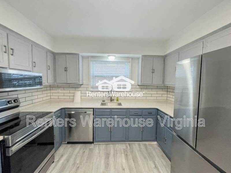 5000 Dunderdale Ct - Photo 7 of 32