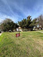 featured image of 1402 W Elowin Ave