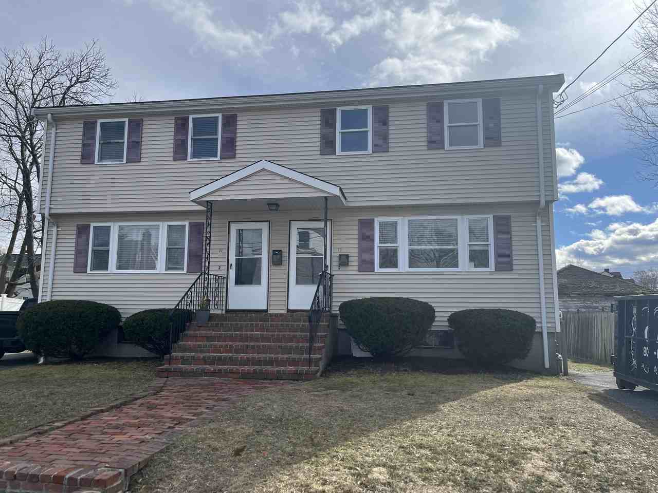 11-13 Ellen Terrace - Photo 3 of 11