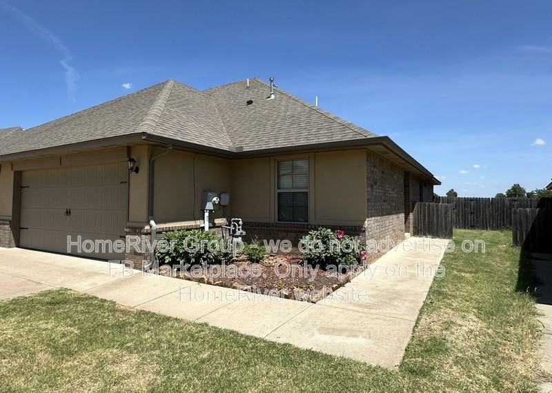 11205 Coachmans Rd - Photo 4 of 31