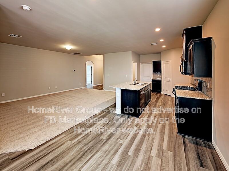 11321 Nw 95th St - Photo 6 of 21