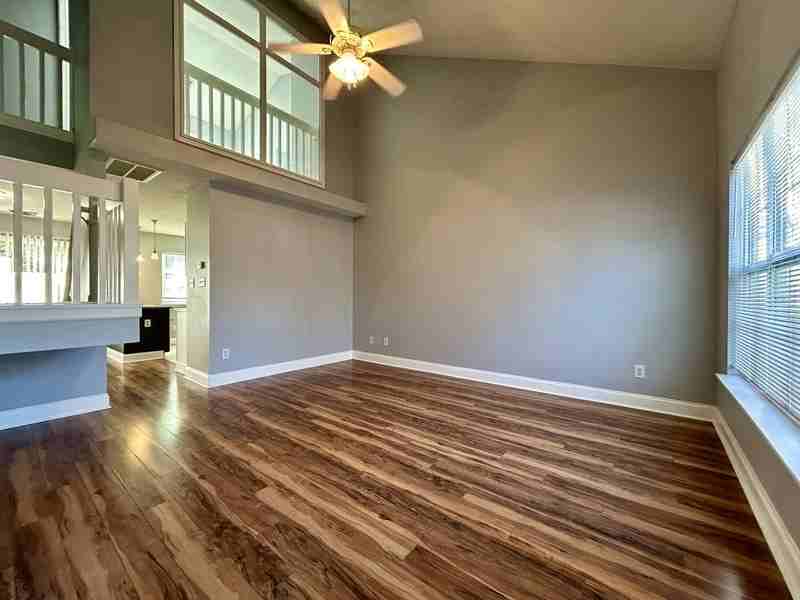 7686 Petrea Ln - Photo 2 of 19