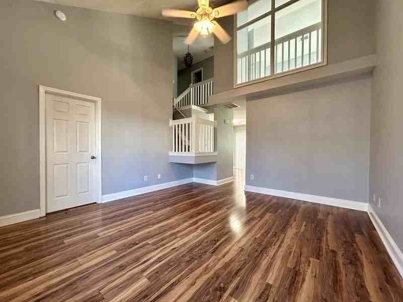 7686 Petrea Ln - Photo 3 of 19