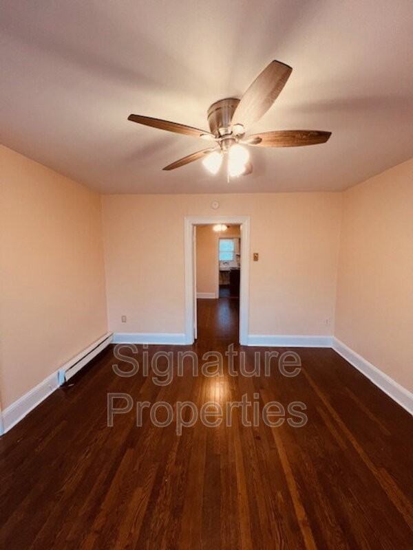 204 Battery Pl - Photo 2 of 11