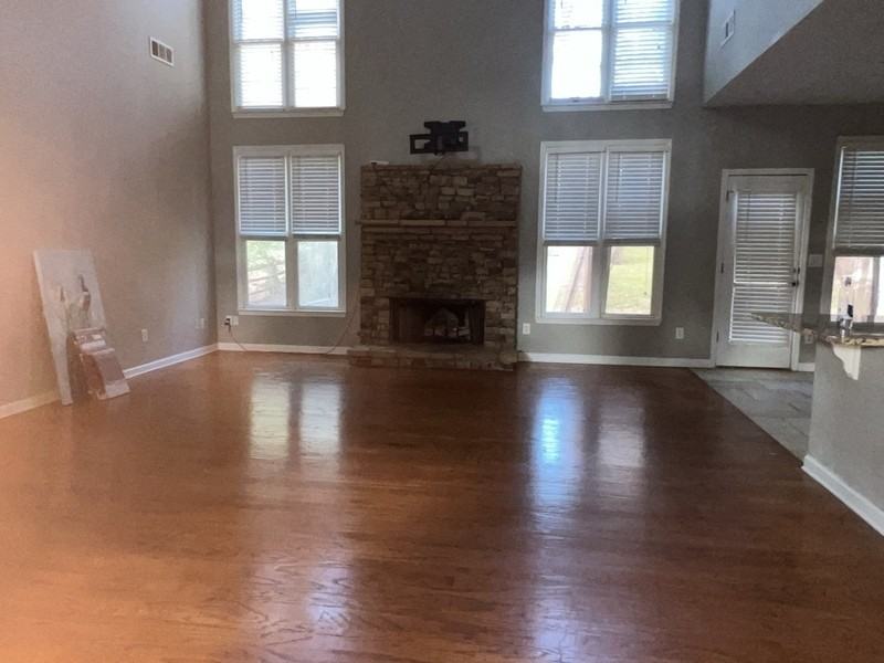 13065 Tidewater Xing - Photo 5 of 18