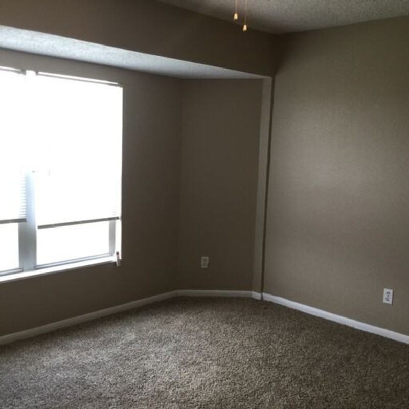 3103 Courtney Ln Apt D #D - Photo 6 of 10