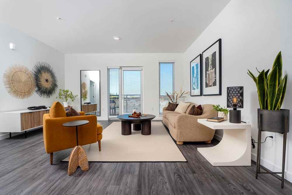 Bell Alderwood - Photo 2 of 24