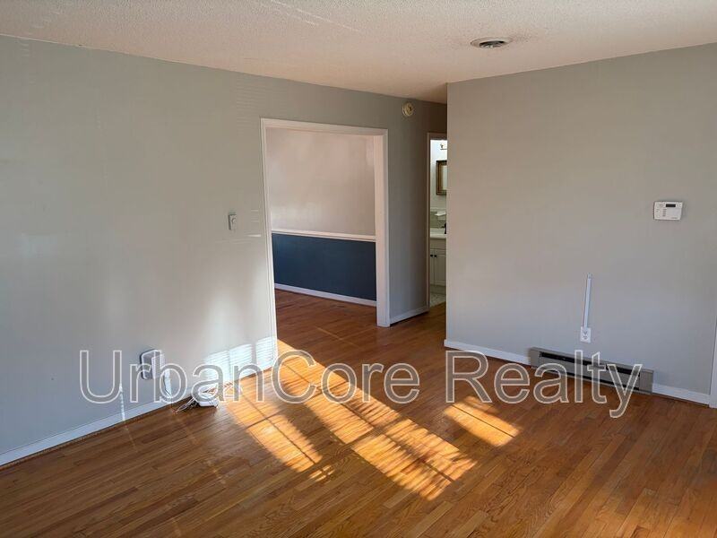 808 N 30th St - Photo 5 of 26