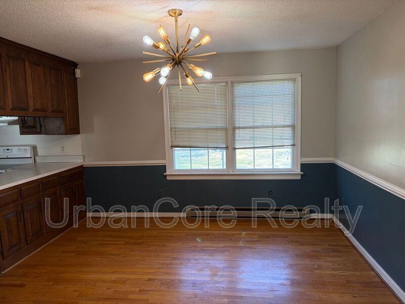 808 N 30th St - Photo 7 of 26