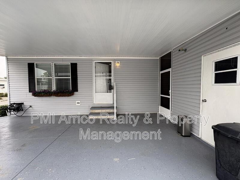 712 Choo Choo Ln - Photo 6 of 50