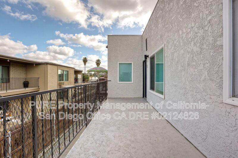 331 E Washington Ave #I - Photo 2 of 39