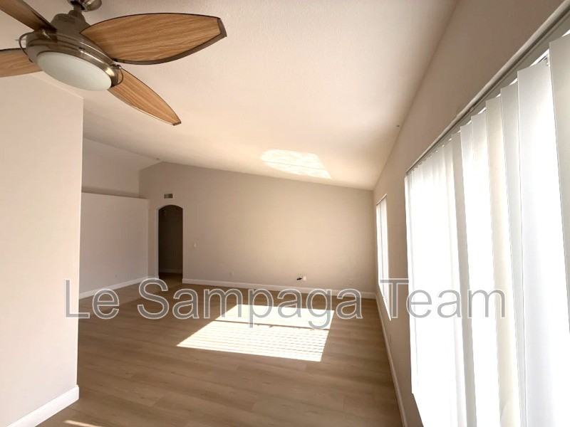 913 W Horseshoe Ave - Photo 2 of 43