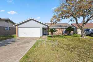 featured image of 4217 S Houston Dr