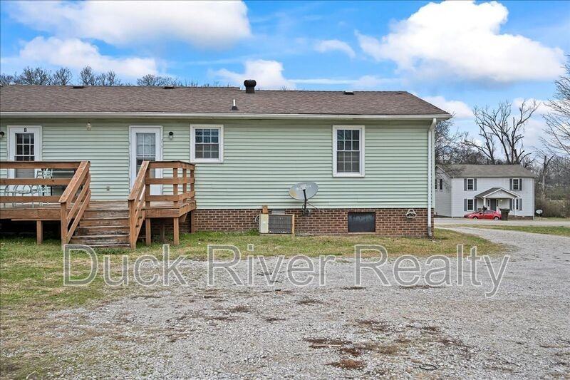 525 Woods Dr #A - Photo 3 of 19