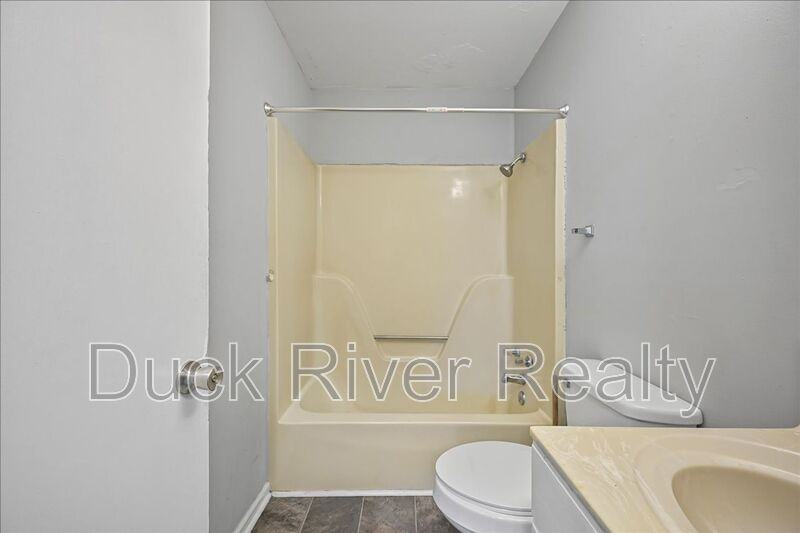 525 Woods Dr #A - Photo 6 of 19