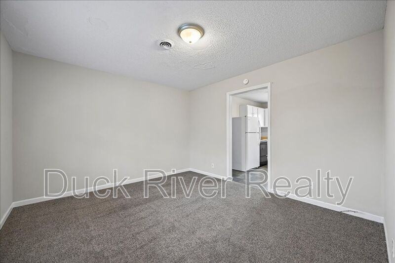 525 Woods Dr #A - Photo 7 of 19