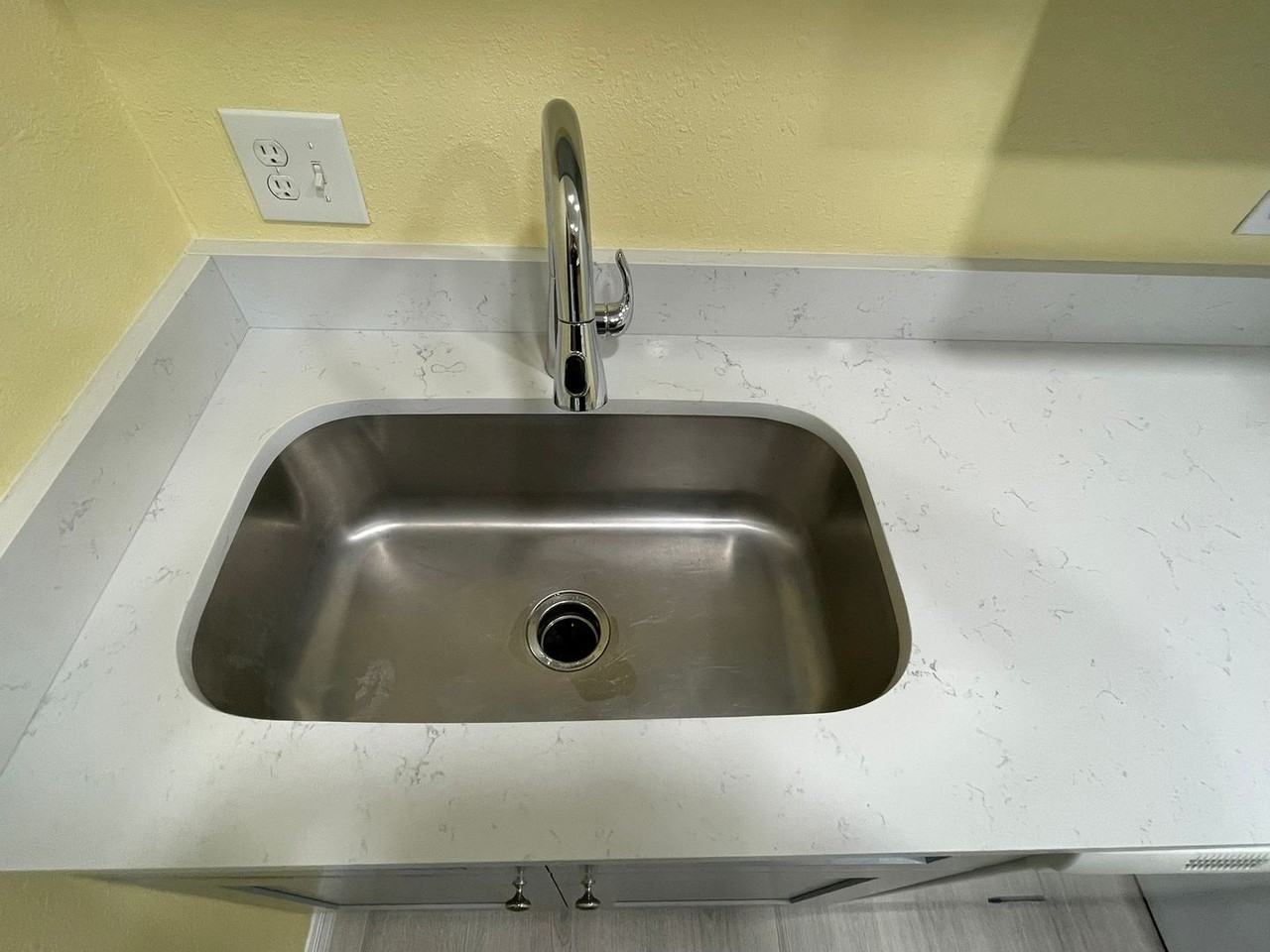 15 Birdie Dr - Photo 4 of 32