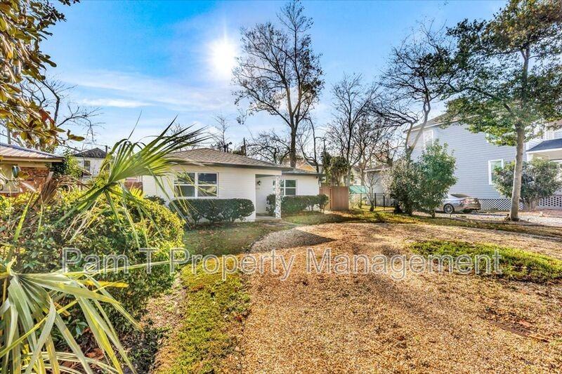 511 E 32nd St - Photo 2 of 22