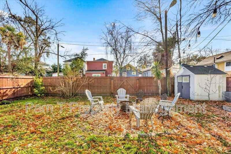 511 E 32nd St - Photo 5 of 22