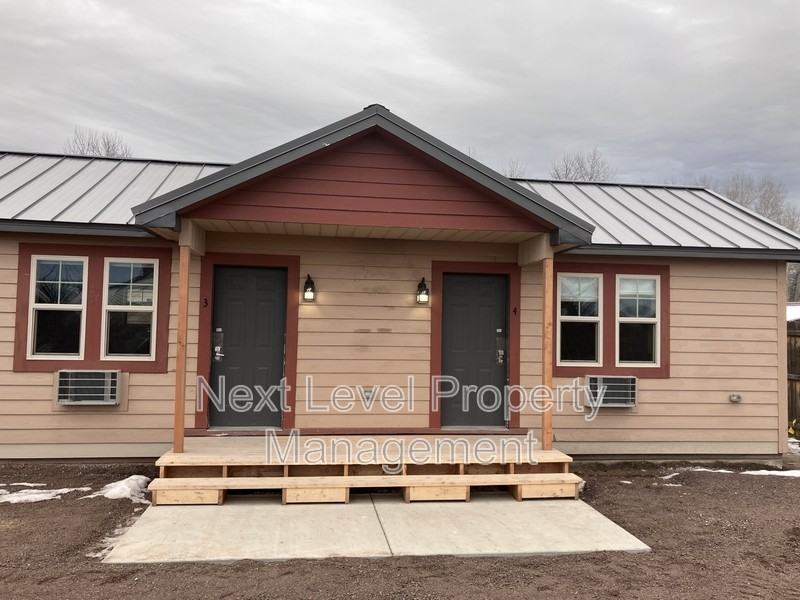 24 Davis Ct