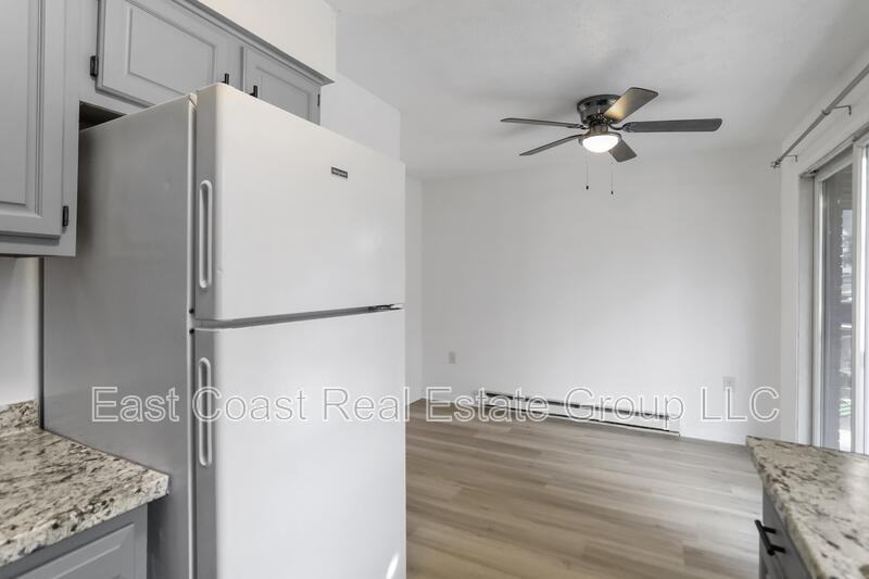 131 Biser St #1 - Photo 3 of 17