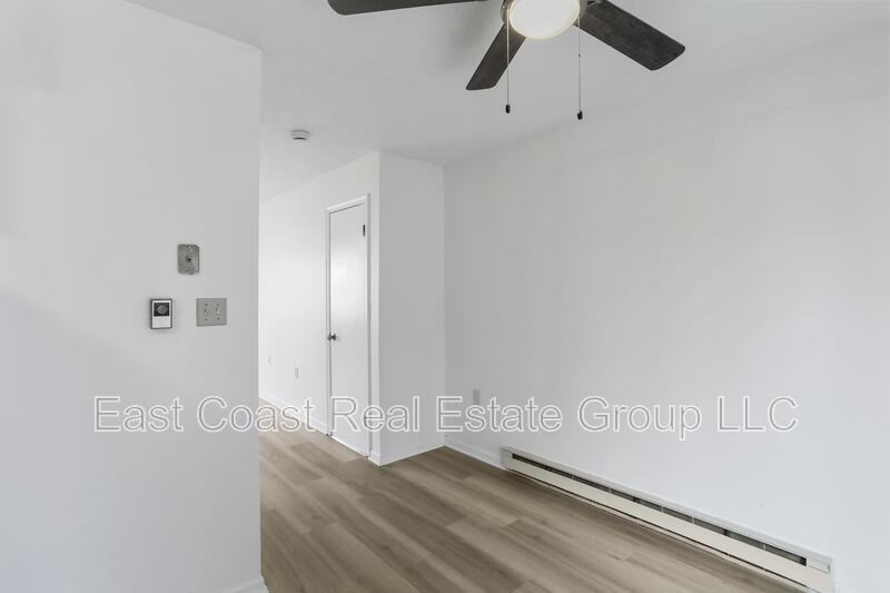 131 Biser St #1 - Photo 5 of 17