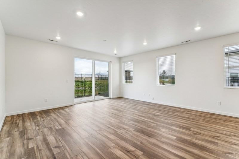 8276 W Grey Alder Dr - Photo 7 of 43