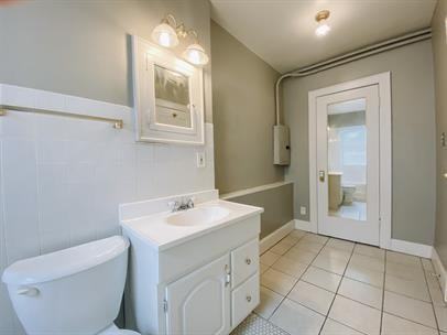 Walford - Photo 7 of 15