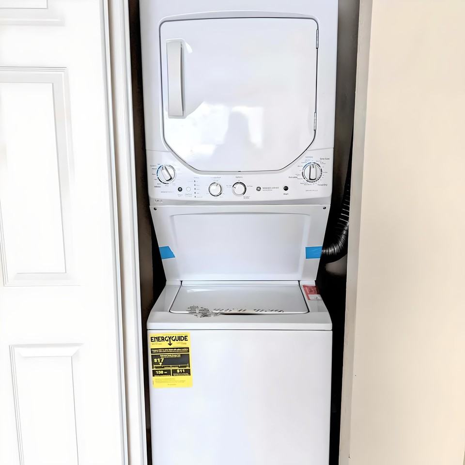 Twin Pines Apartments - Photo 4 of 50