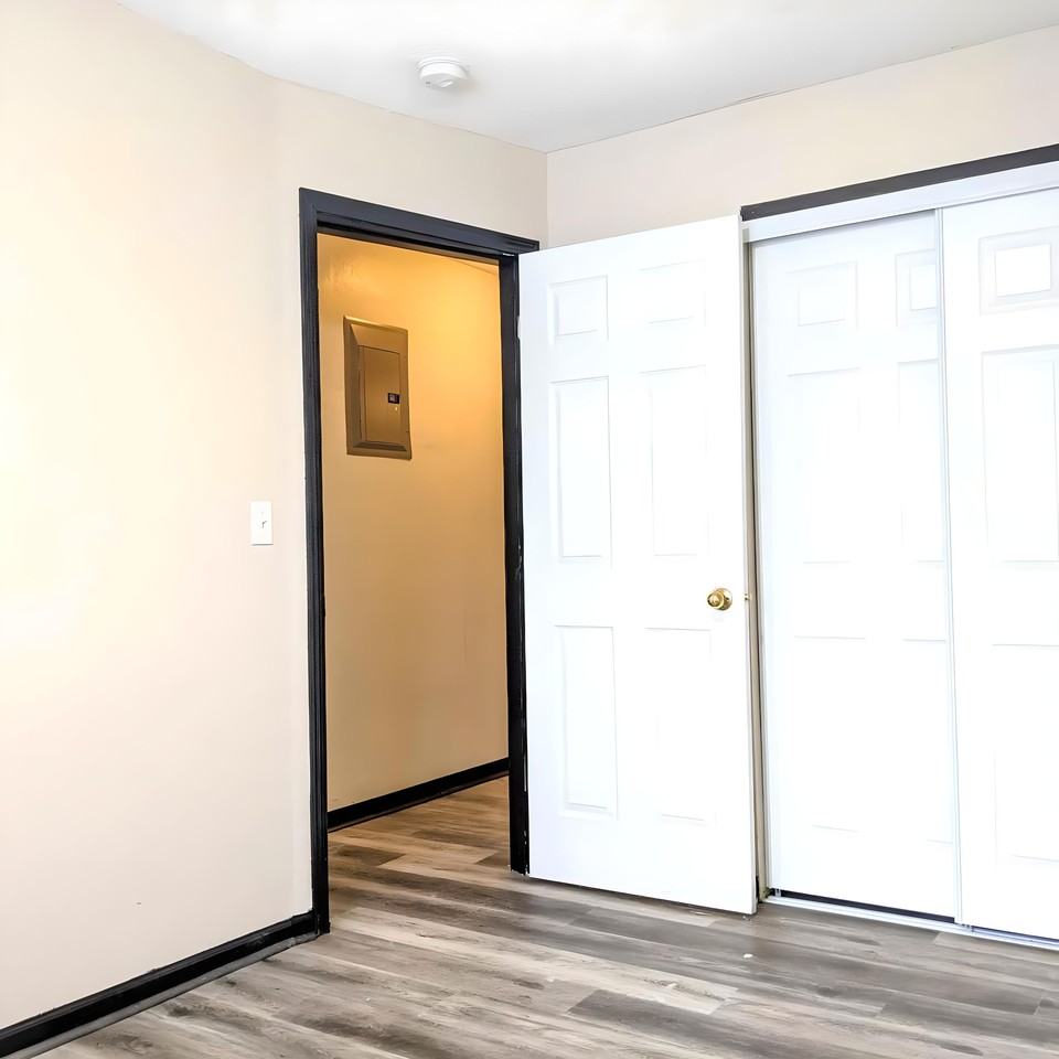 Twin Pines Apartments - Photo 7 of 50