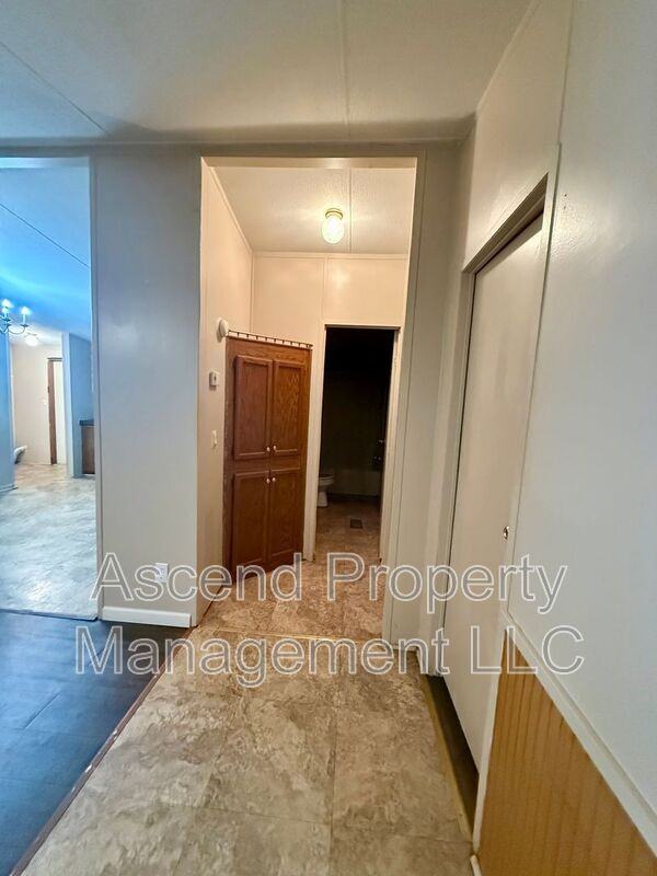 8831 Nelson Rd - Photo 5 of 12