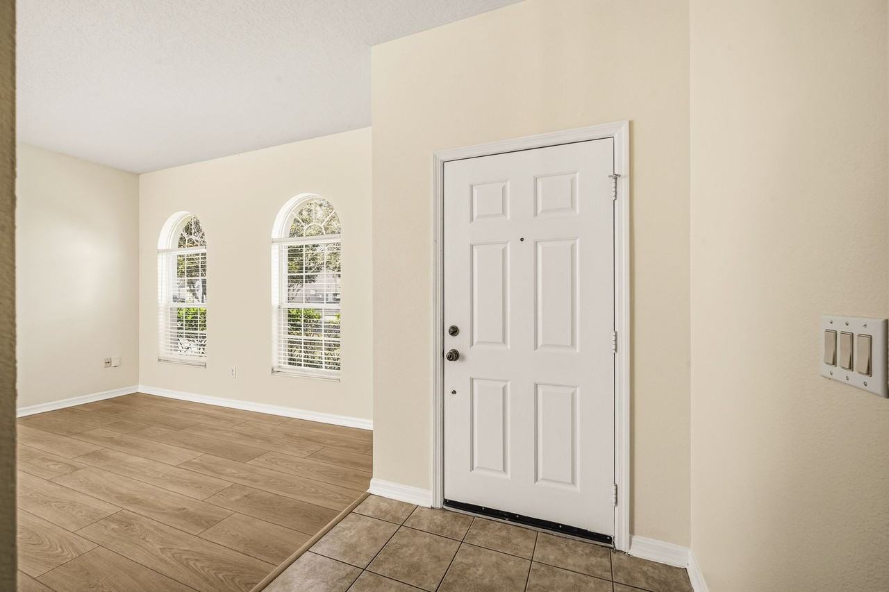 1503 Ashdown Ct - Photo 2 of 23