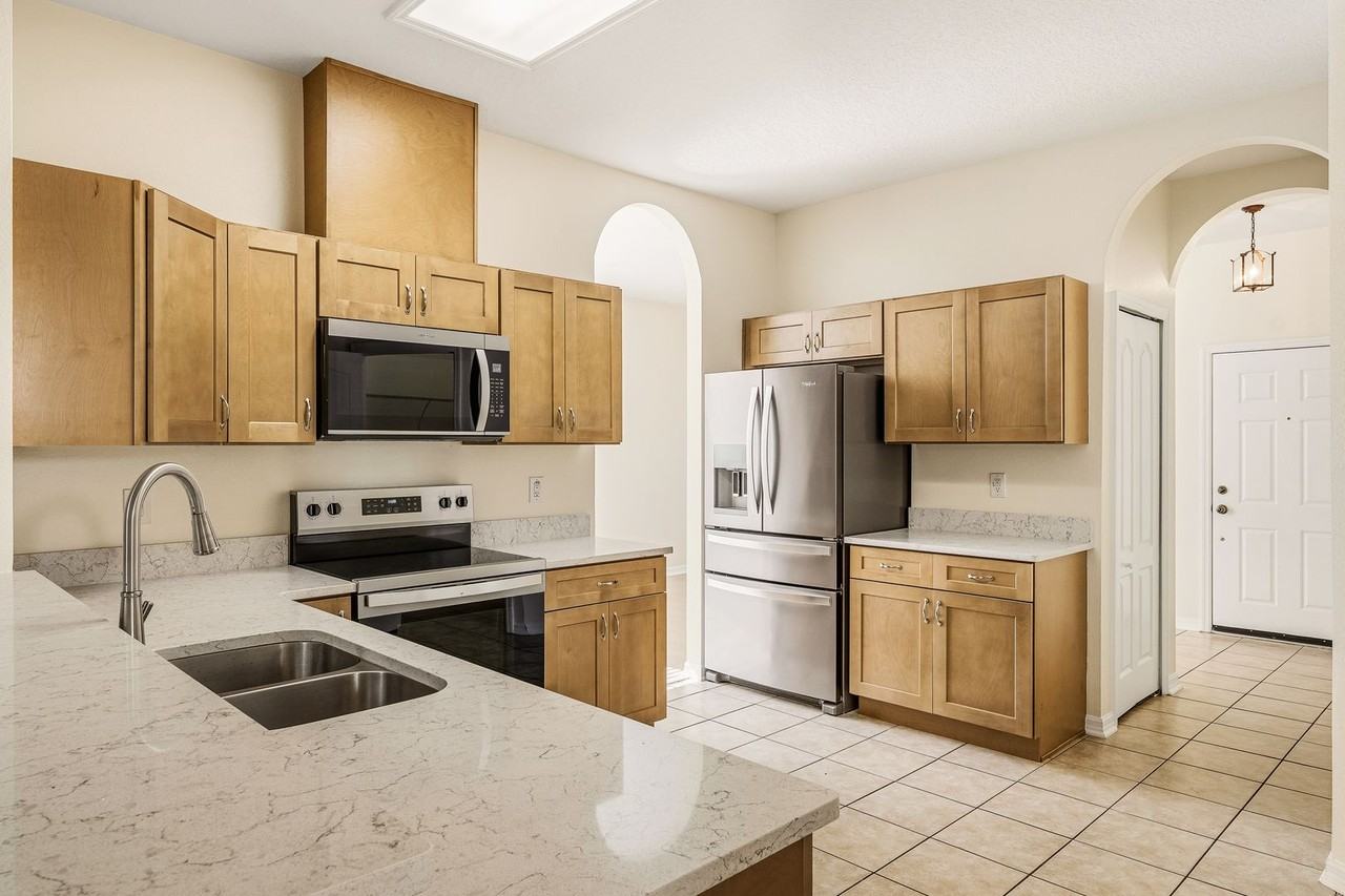 1503 Ashdown Ct - Photo 6 of 23