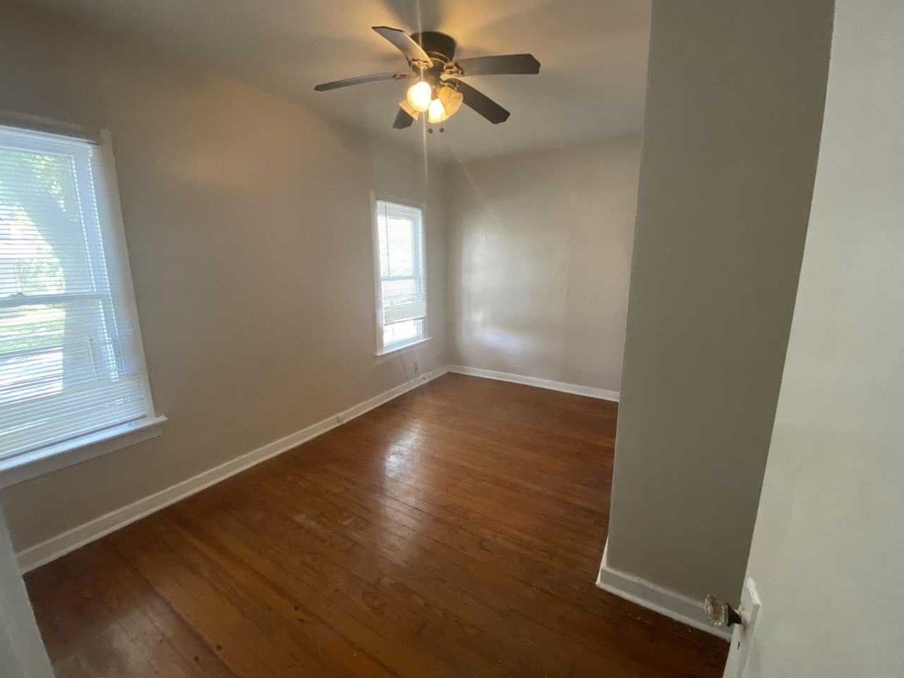 Taft (2014) - Photo 6 of 12