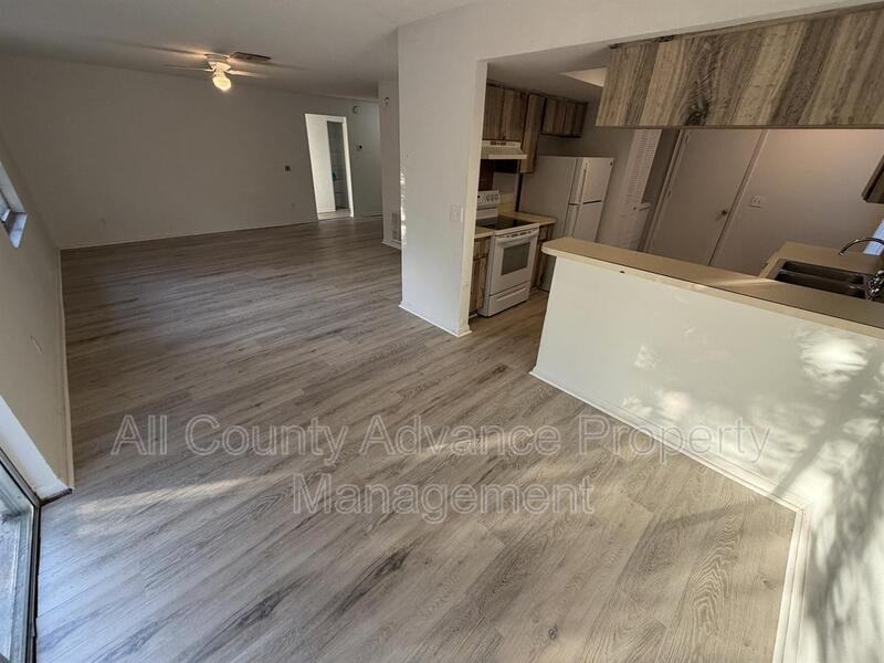 10001 Turkey Trot Pl - Photo 6 of 17