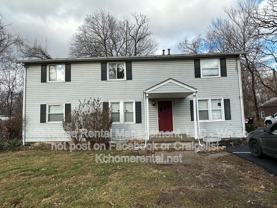 4400 Ne 46th Ter Apt 2w - Photo 1 of 1