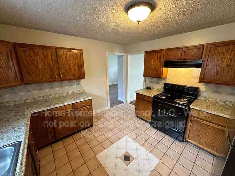 10700 E 28th Ter S - Photo 6 of 45