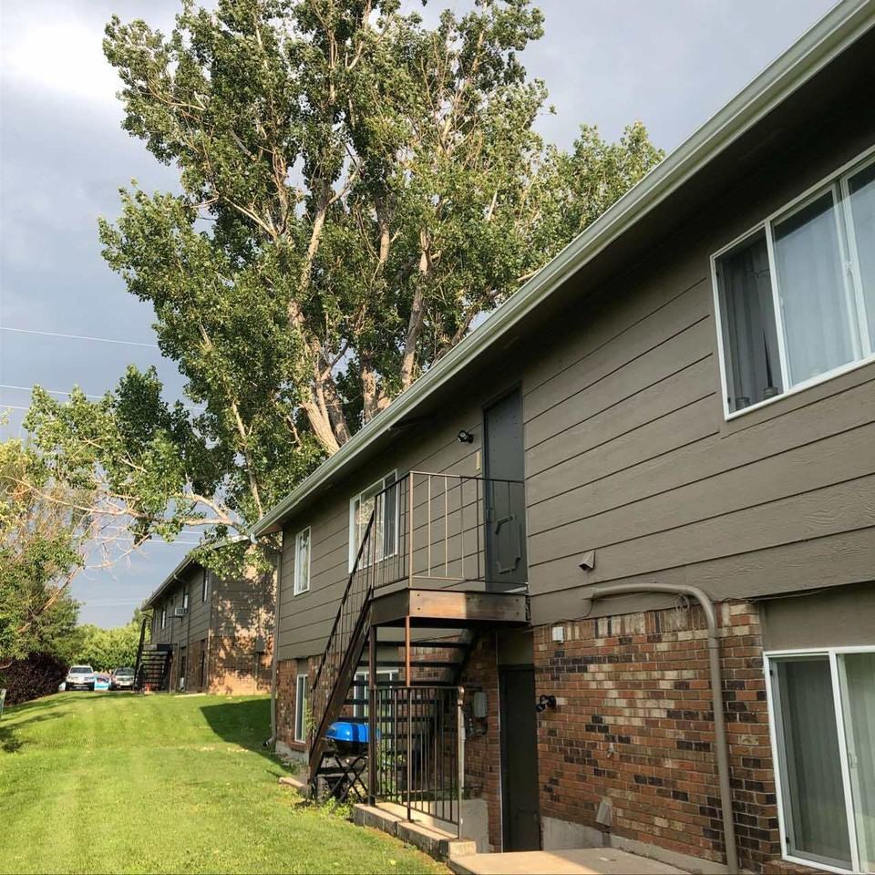 3106 Palm Ct. - Photo 3 of 28