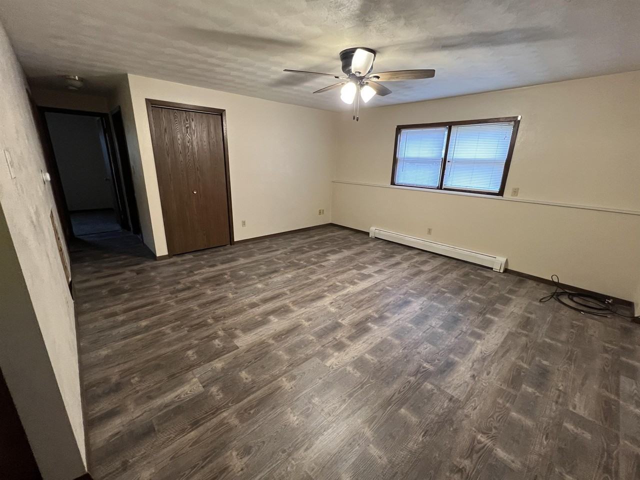 1202 North Railroad St., Sumner - Photo 2 of 12