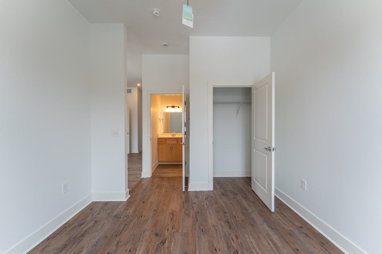 500 North 17th Street - Photo 5 of 12