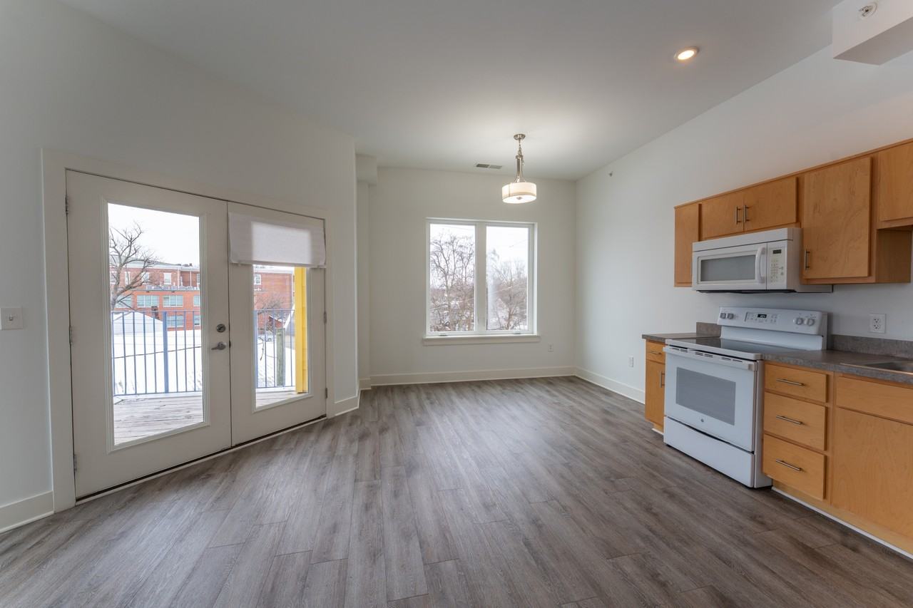 500 North 17th Street - Photo 4 of 17