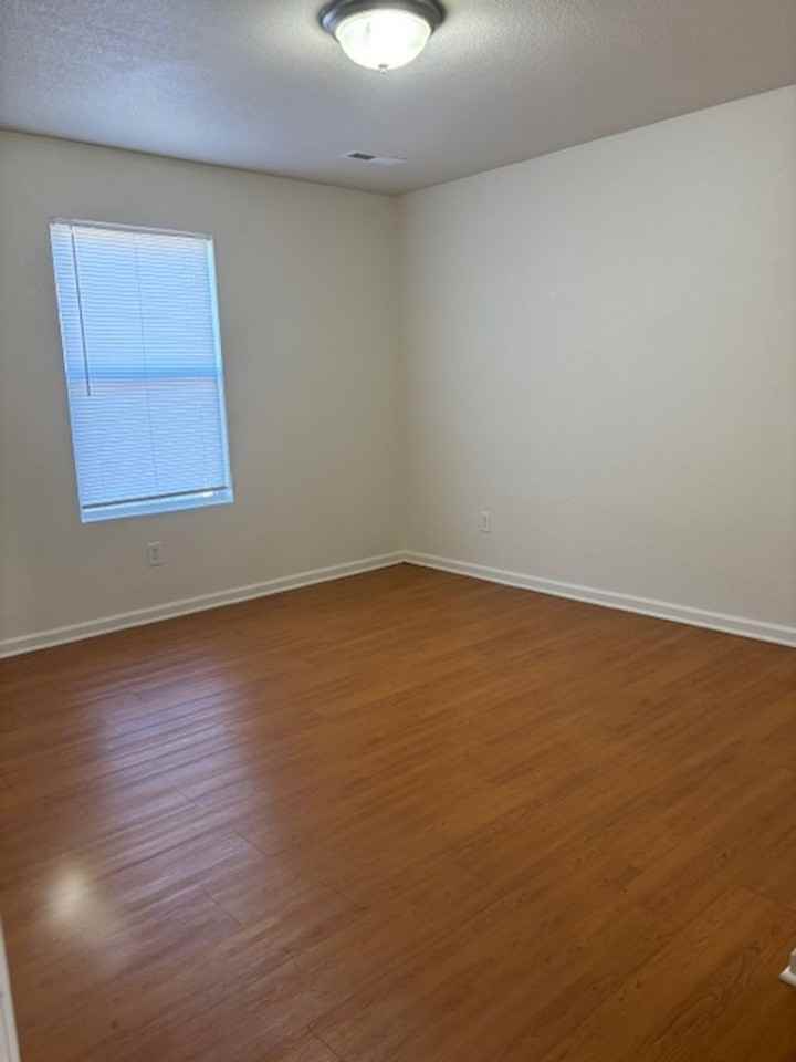 Kinway Apartments - TK - Photo 5 of 18